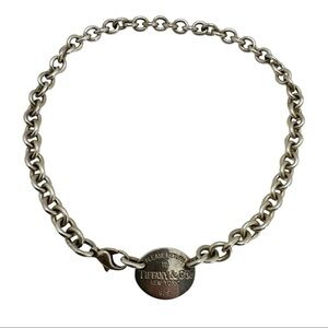 Vintage Authentic Tiffany & Co. Oval
Tag Please Return To Tiffany Necklace 15"